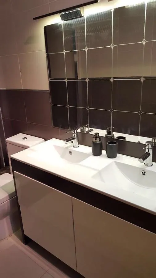 Apartamento מטארו דירה